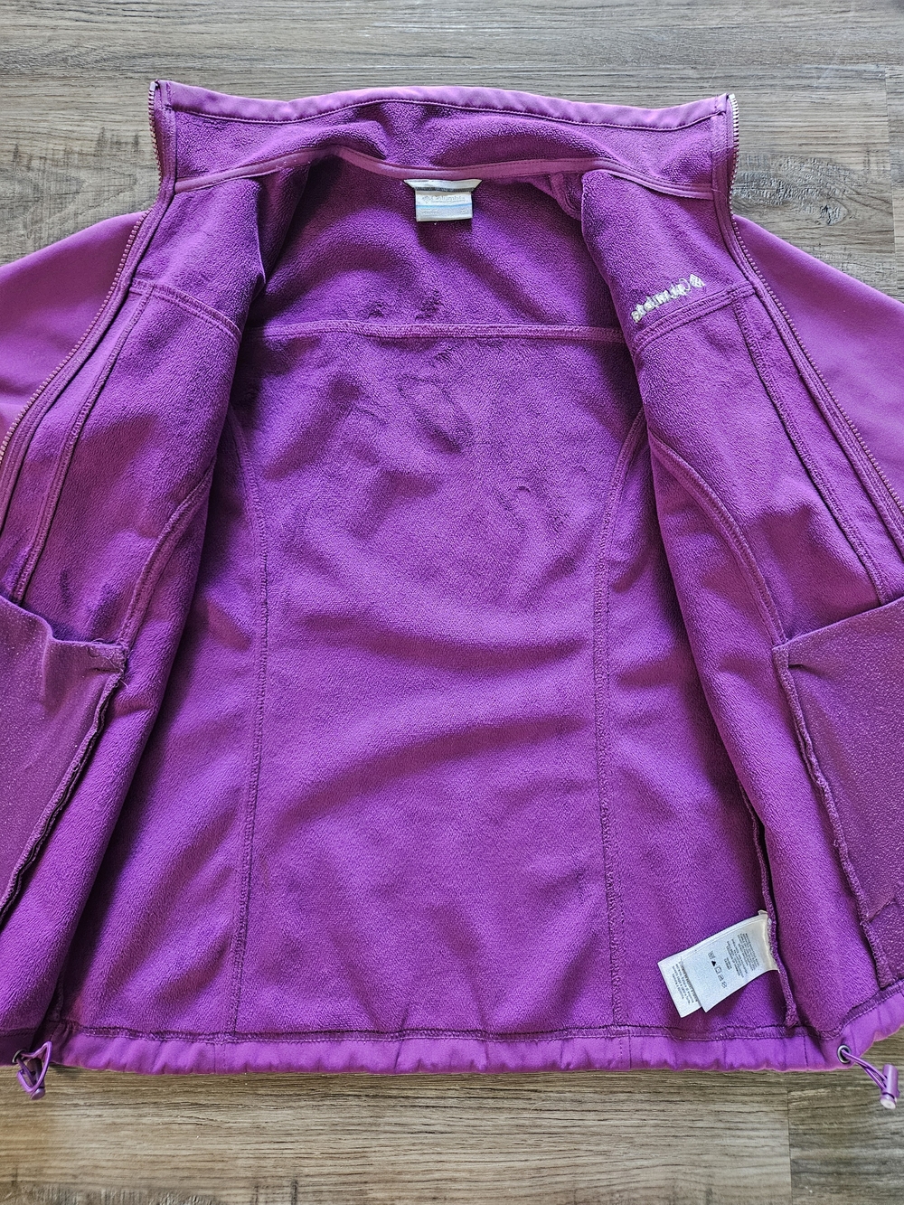 Columbia Women's Purple Softshell Jacket With Fleece Lining - Picture 6 of 11